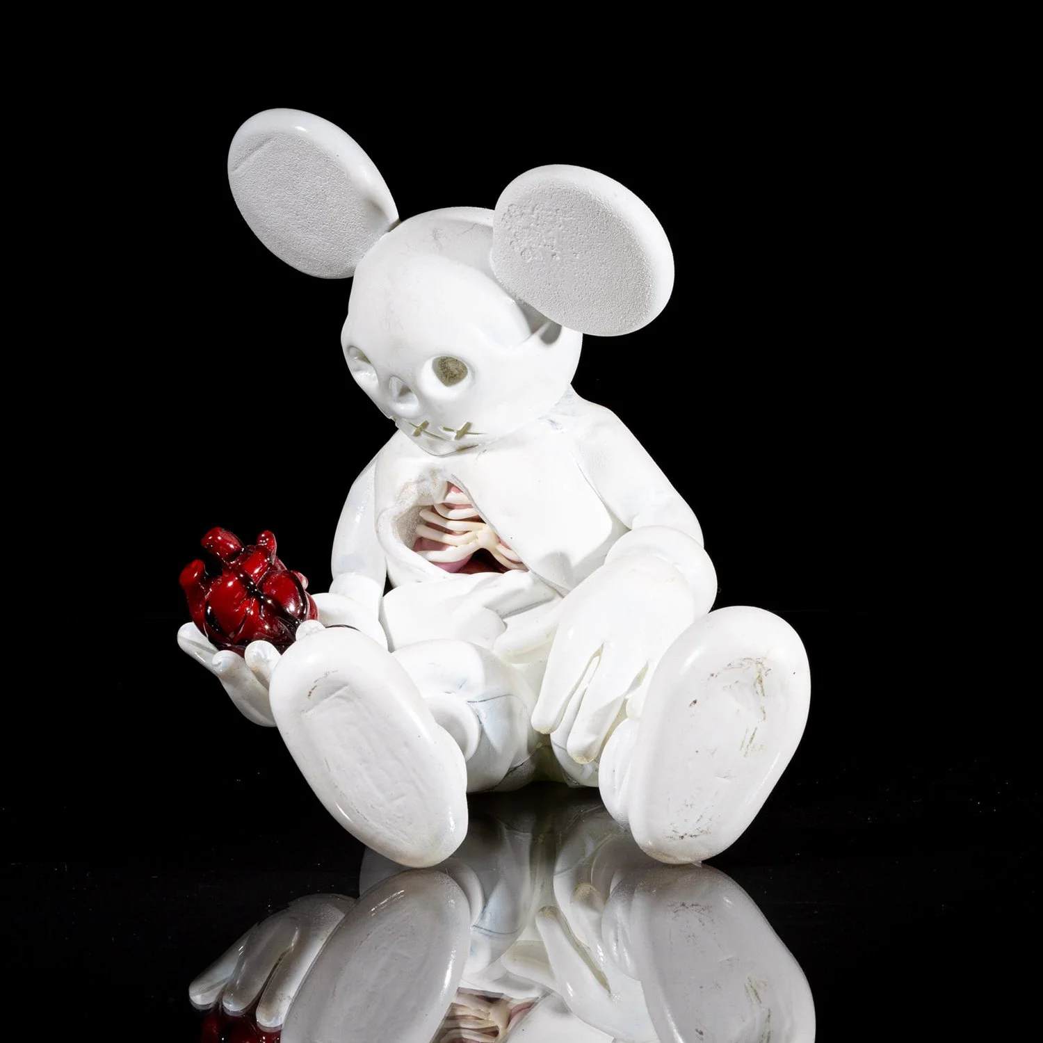 Present | Discover Artistic Expressions - Buy Now — www